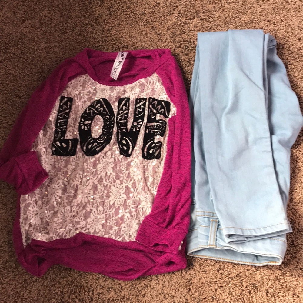 Long sleeve shirt and a pair of jeans